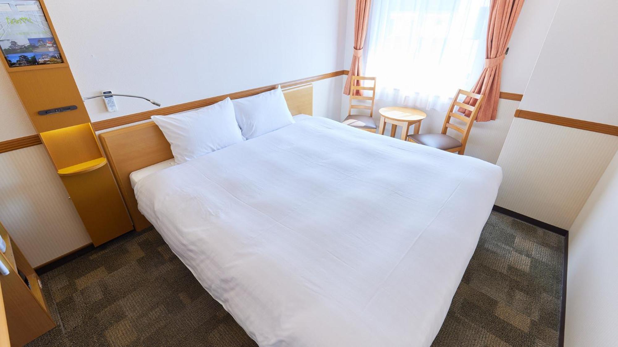 Toyoko Inn Kintetsu Yokkaichi Eki Kita Guchi Chambre photo